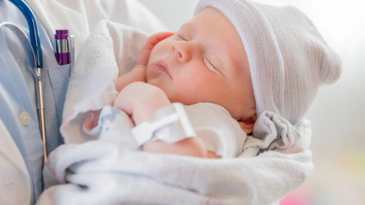اصابات المخ لحديثي الولادة الناتجة عن الولادة